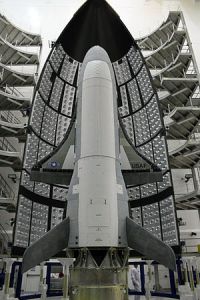 300px-X-37B-fairing